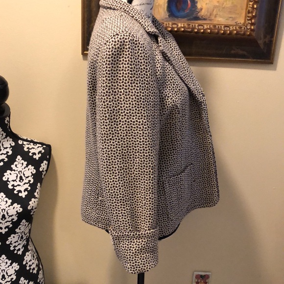 Jones | Wear Classic tweedy fabric rollup or down sleeves lined comfy jacket - Picture 2 of 13